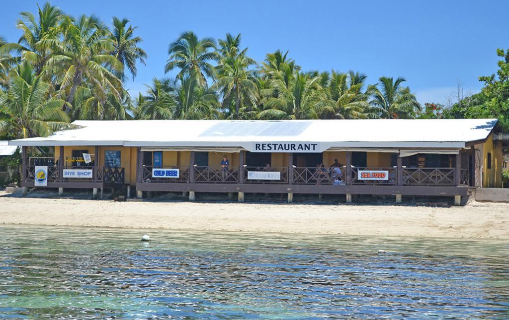 Ratu Kini Backpackers And Dive Resort Mana Island Exteriör bild