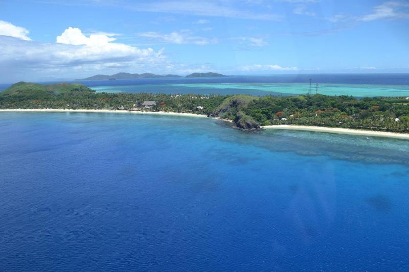 Ratu Kini Backpackers And Dive Resort Mana Island Exteriör bild